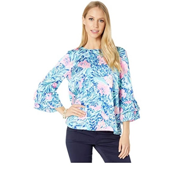 Tops - Lilly Pulitzer Christie floral polyester top EUC